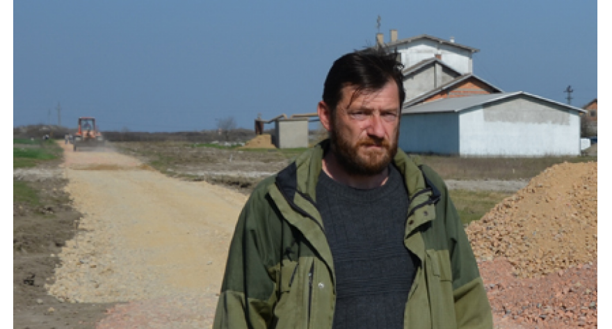 Nasipanje puta u Ogaru